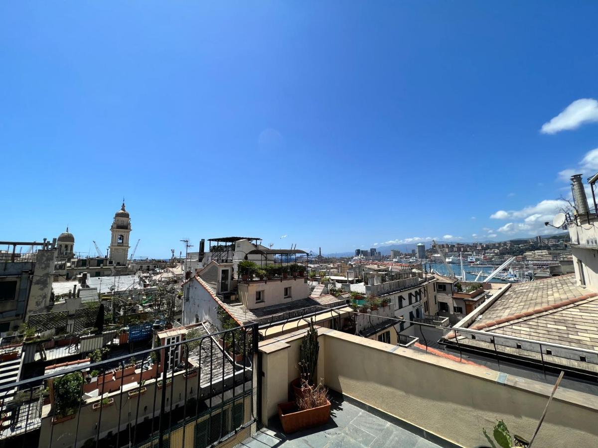 La Terrazza Del Porto Antico By Holiday World Apartment Генуа Екстериор снимка